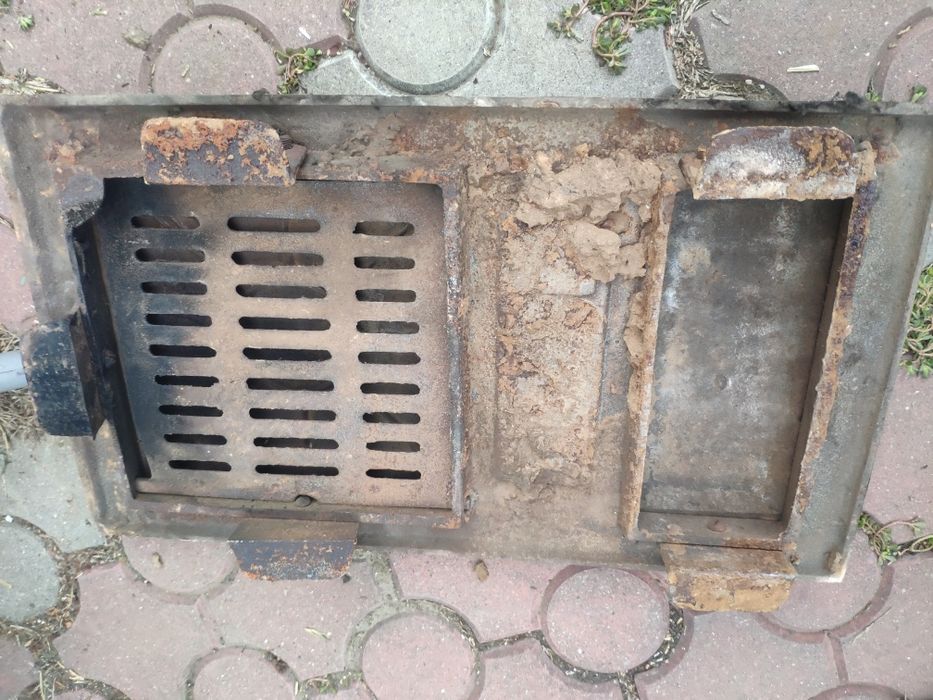 ușa sobă stare foarte buna