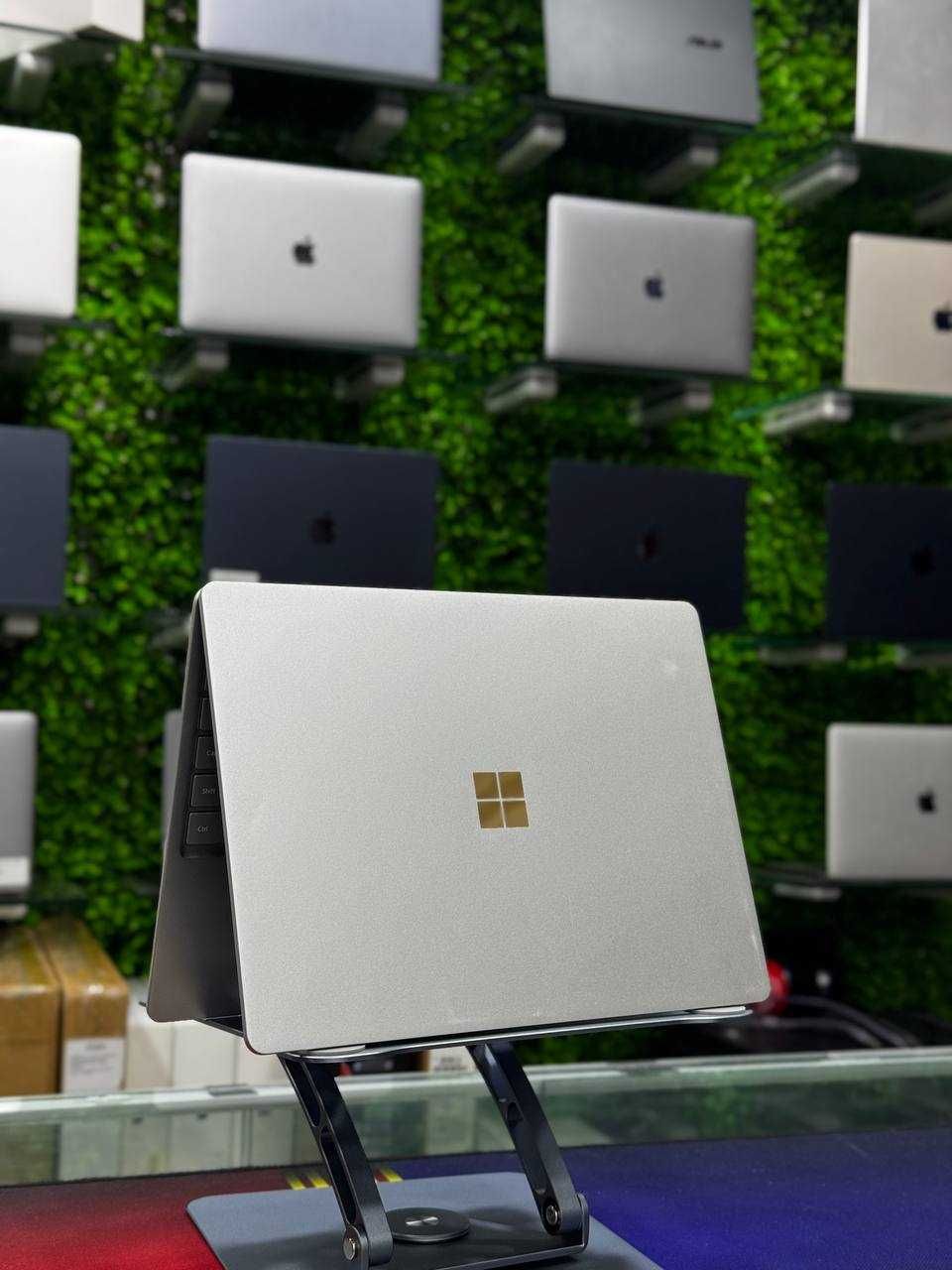 Продаётся ультрабук бизнес-класса Microsoft Surface