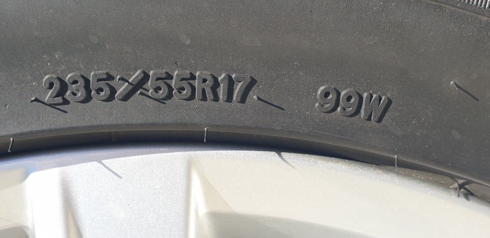 4 броя оригинални джанти VW Tiguan  17" 5x112 с летни гуми.