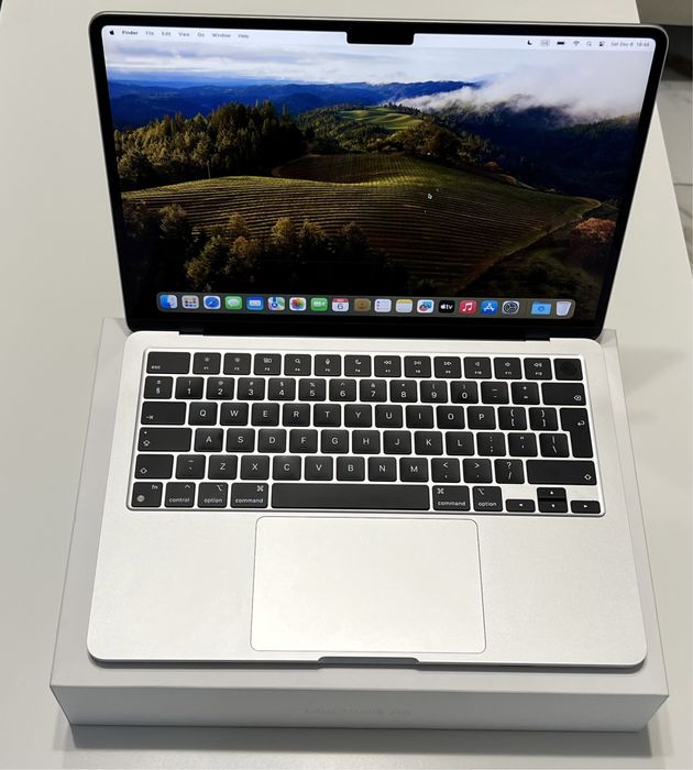 Macbook Air M2 Silver