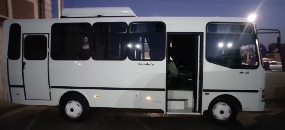 Avtobus ISUZU SAZ NP 21