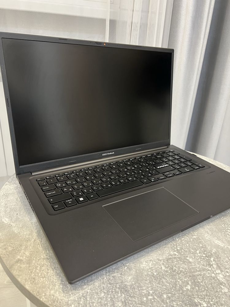 Ноутбук ASUS VivoBook