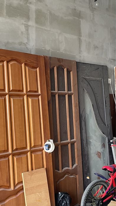 Двери по 5 тысч.