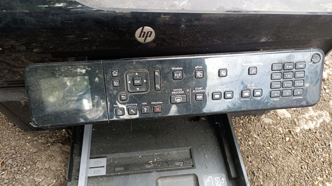 Imprimanta HP la preț afișat vezi pozele