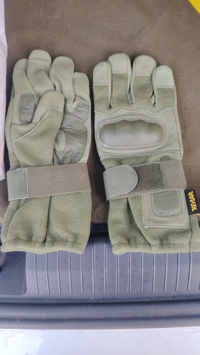 Articole ținută militară