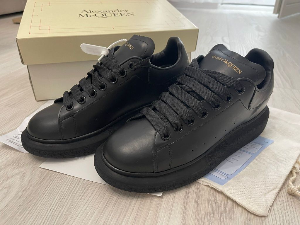 Adidasi Alexander MCQUEEN full black produs premium | full box