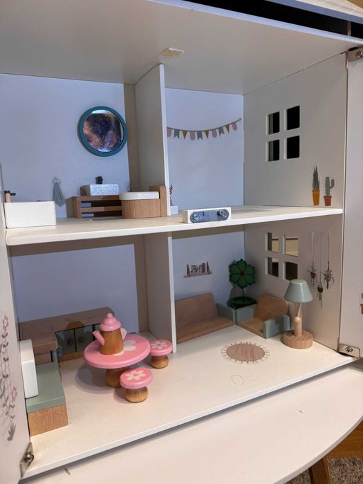 Casuta De Papusi Cu Mobilier Din Lemn Little Dutch