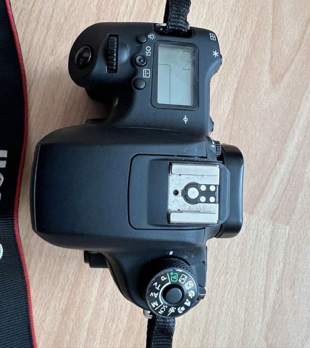 Canon 760D  pachet complet obiective geanta