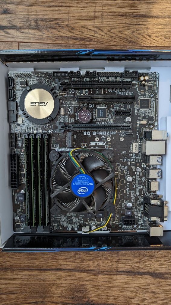 Procesor Intel I3 6098 si placa de baza m-atx Asus H170, 16 Gb Ram