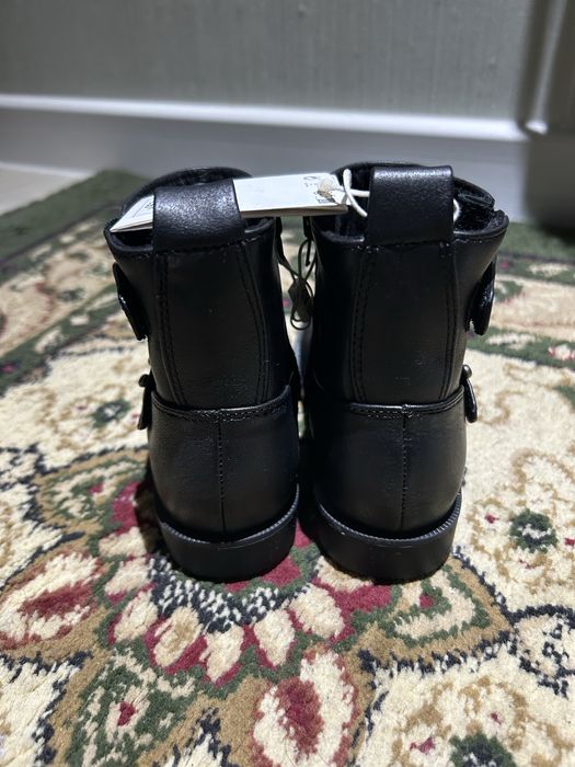 Детские ботинки ZARA