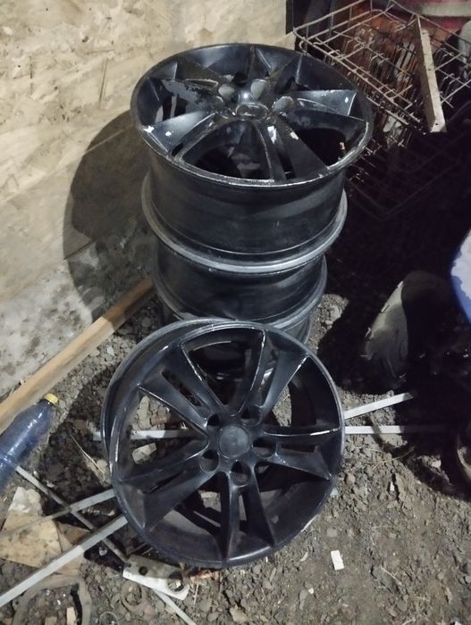 Продам диски на 17 5/112