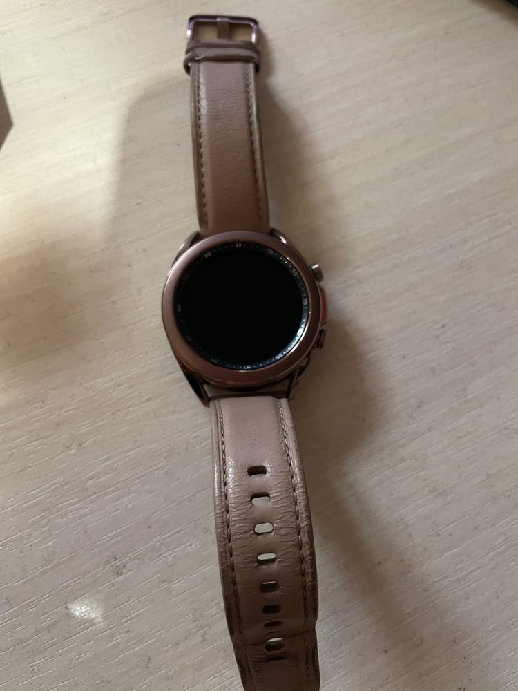 Продам Samsung galaxy watch 3