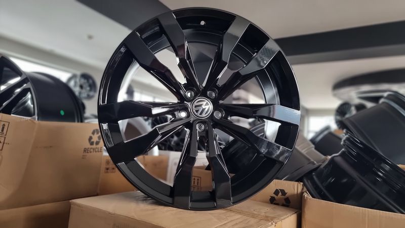 21цола Volkswagen,Vw-Tuareg,Фолксваген Туарег 5x112/4бр