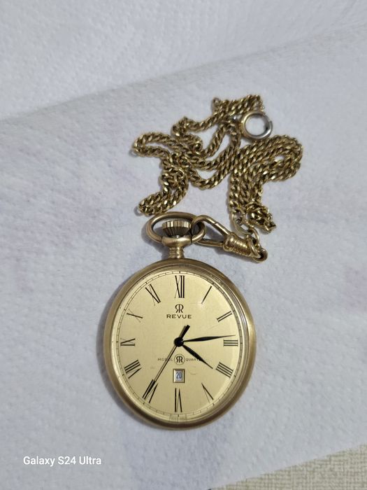 ceas de buzunar  450 de lei