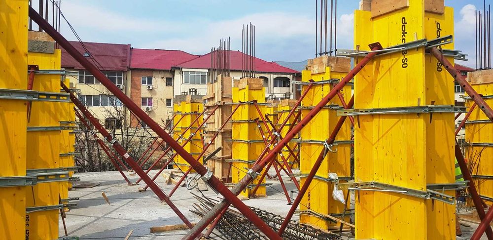 Vincluri zincate stalp 15/45 cm, cravate stalp, coltare stalp beton