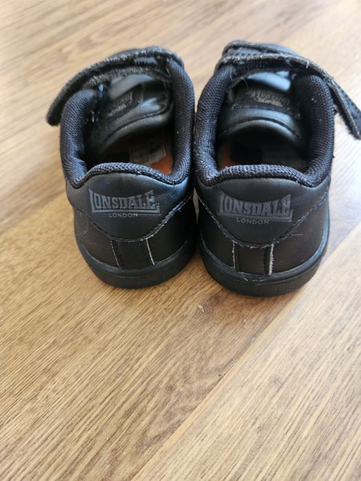 Lonsdale -маратонки