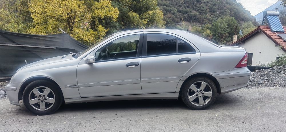 Vand Mercedes C200 Kompressor
