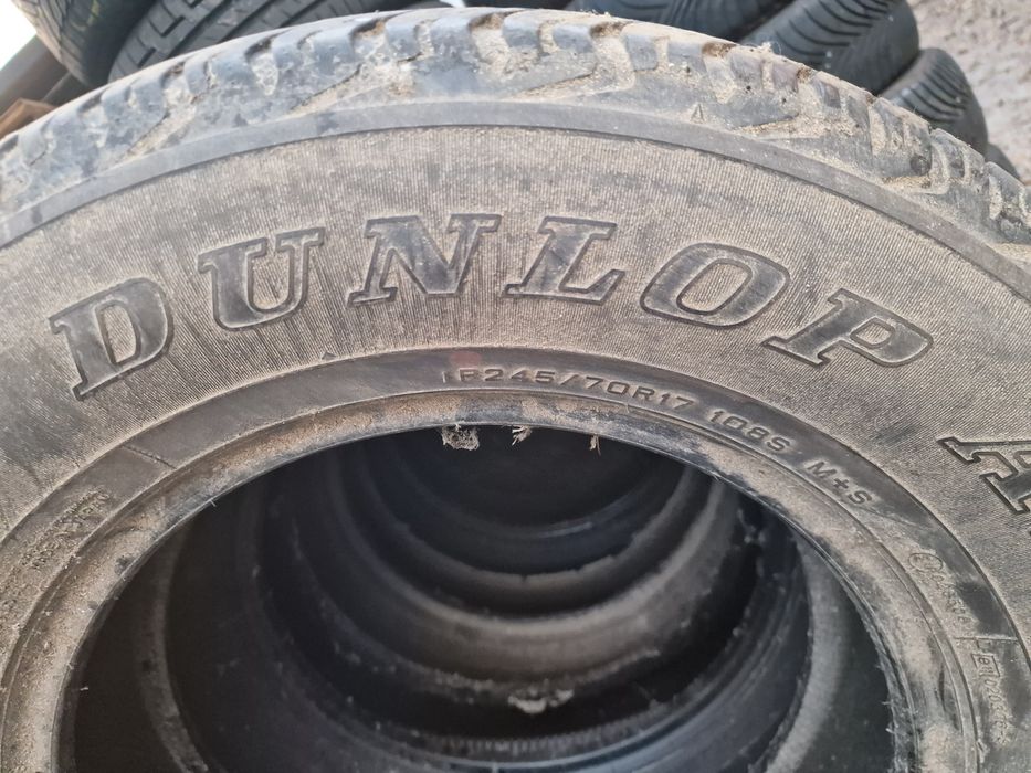 Anvelope 245/70R17 marca Dunlop, M+S