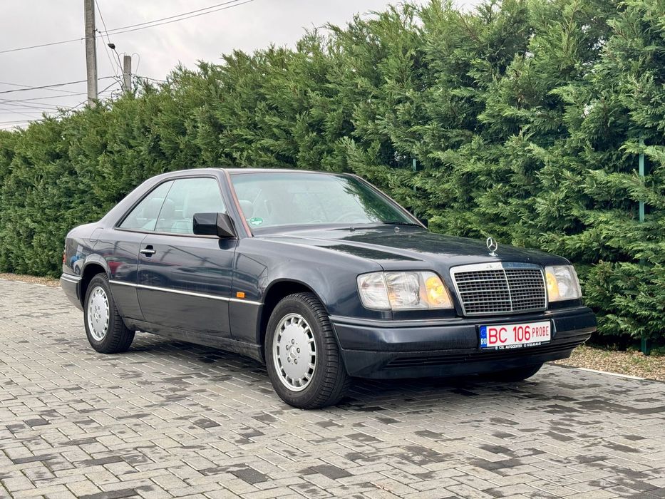 Mercedes-Benz W124 E220 Coupe W124 - 69.000 km - Unic Proprietar
