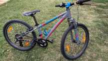 Bicicleta CUBE Kid 240