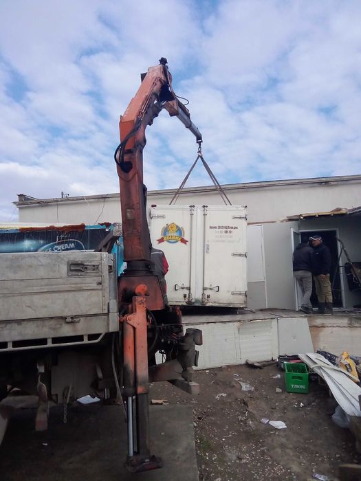 Транспортни услуги Плевен.Открити и закрити камиони и бусове.