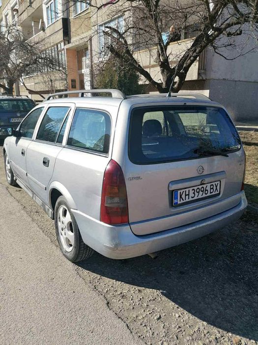 Опел  Астра         .
