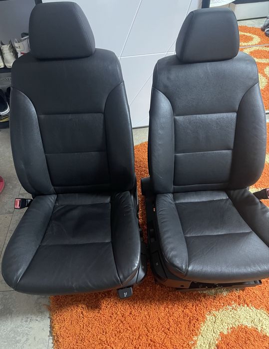 Scaune e60 semi-electrice