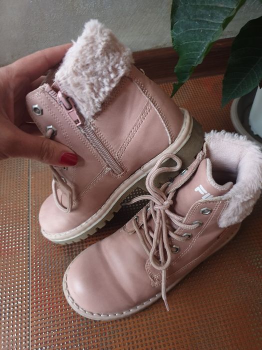 Боти   за момиче