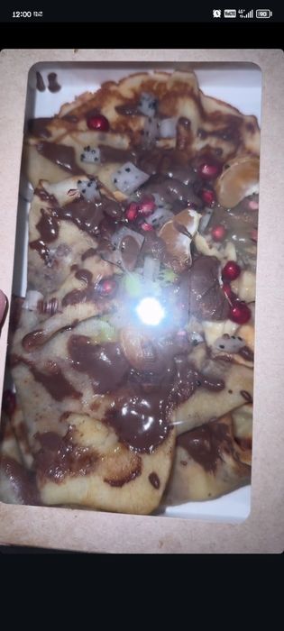 Клубника шоколаде. Блениюый фруктовый шоколаде