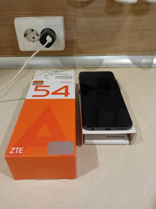 Zte Blade A54 ползван 1 Месец