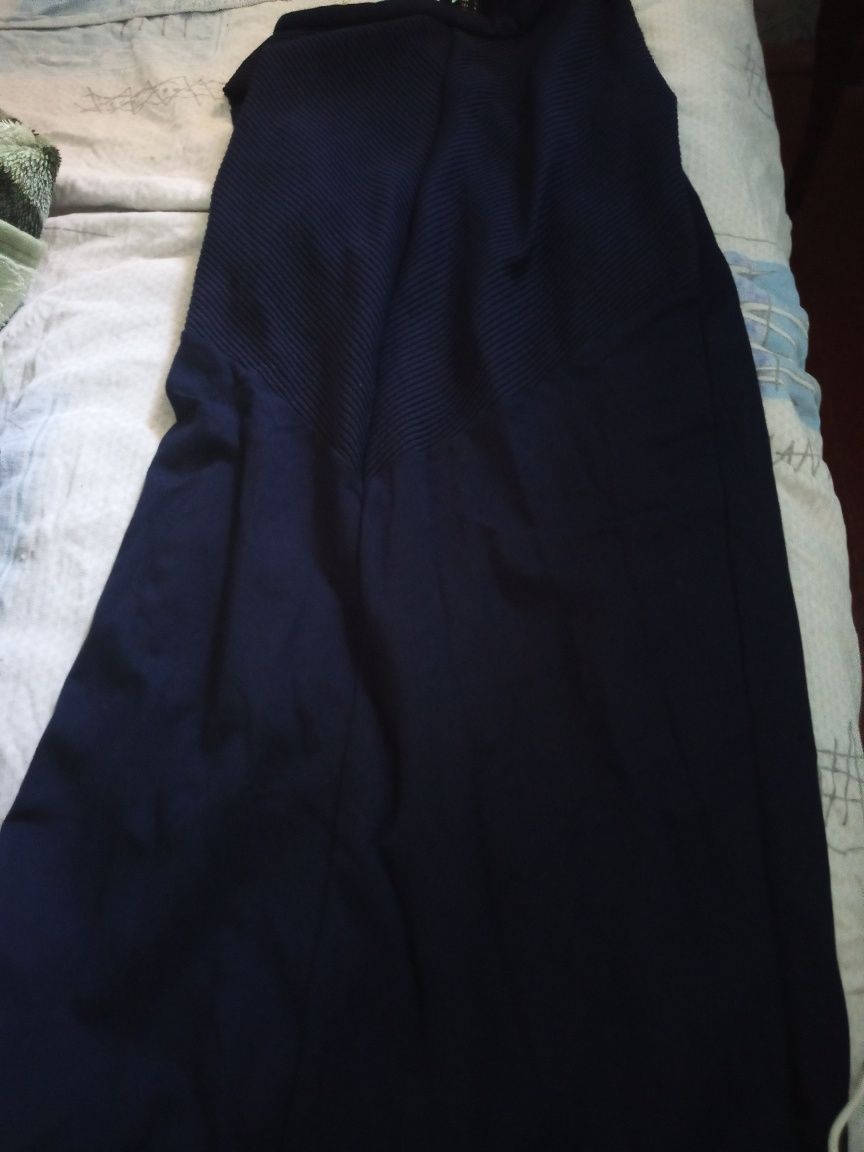 Платье от Манго темно синего цвета