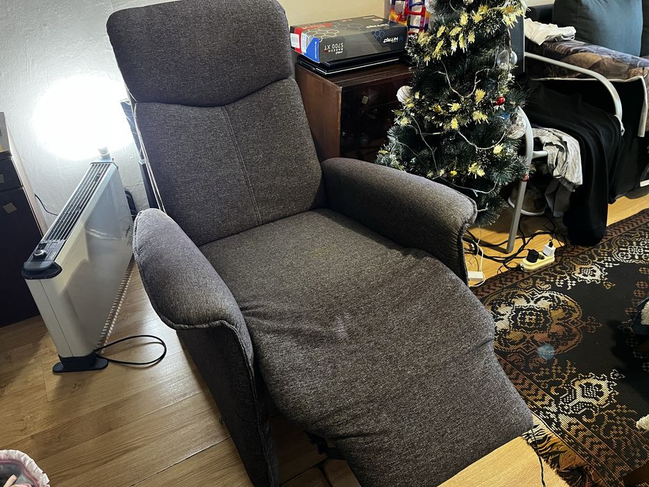 Фотьойл с релакс механизъм