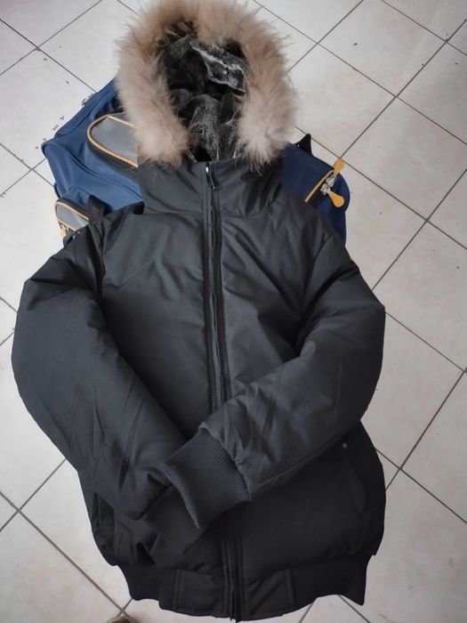 Продам куртку зимнюю мужскую