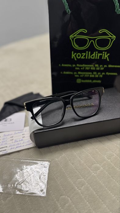 Очки для зрение 0,25 BALENCIAGA original