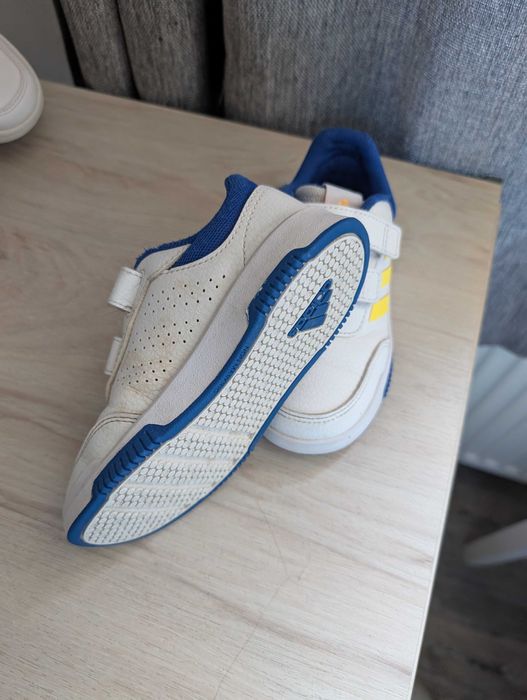 Маратонки Adidas