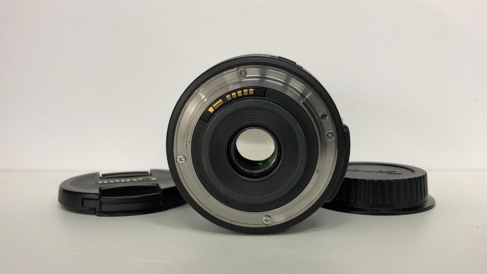 Obiectiv Canon EF-S 18-135mm f/3.5-5.6 IS -N-