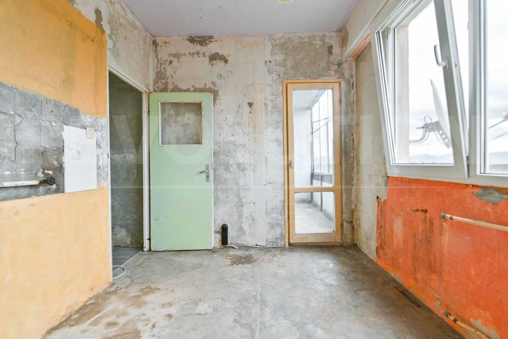 Продава се Едностаен апартамент в София, Връбница 2 - 41 кв.м за 2683 €/кв.м - Снимка #1