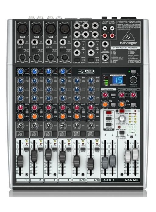Микшерный пульт Behringer