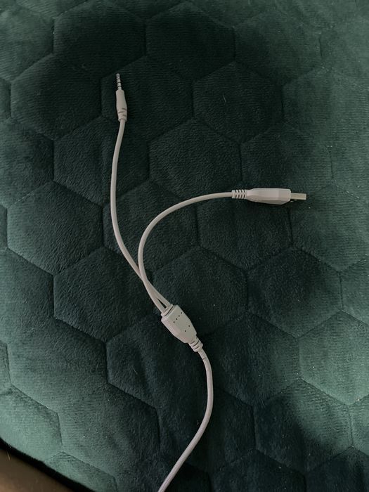 Casti genesis cu fir