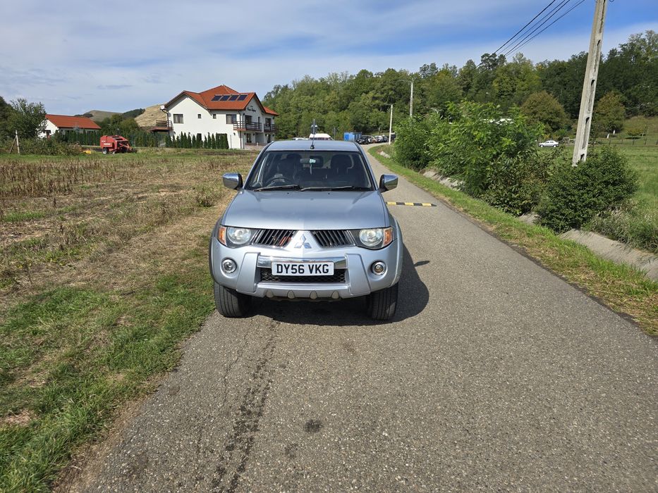 Mitsubishi L200 2.5 manual