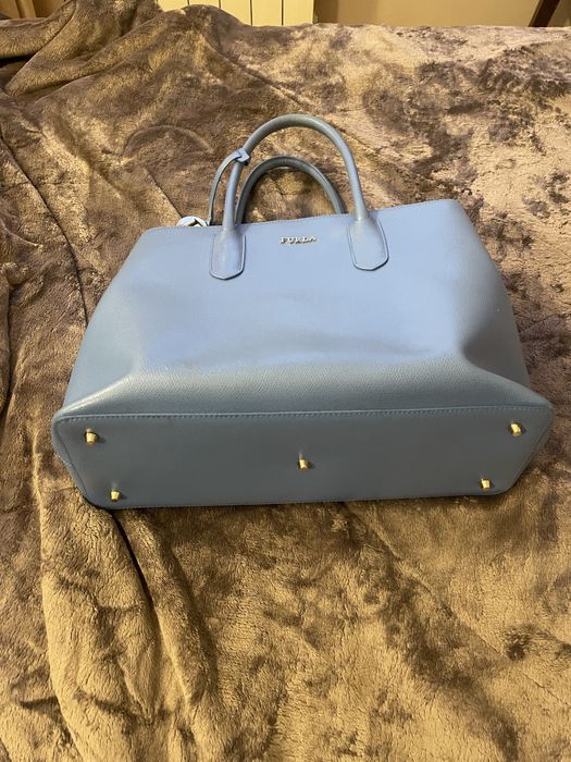 Чанта Furla ествствена кожа