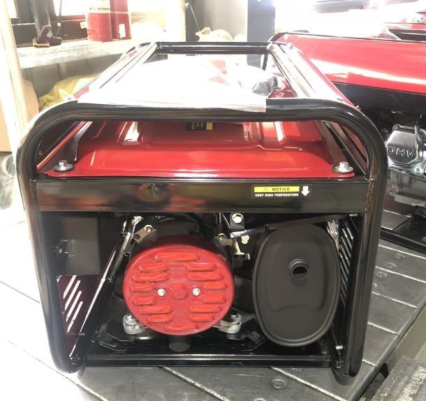 Vand generator pe benzina