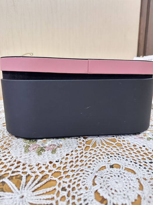 Продам фен дайсон