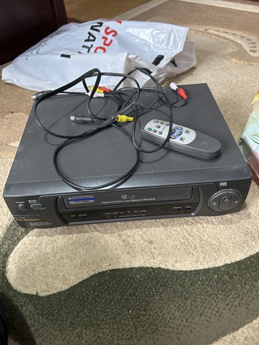 Вилеомагнитафон б/у