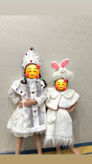 Продам костюм зайчика и снегурочки