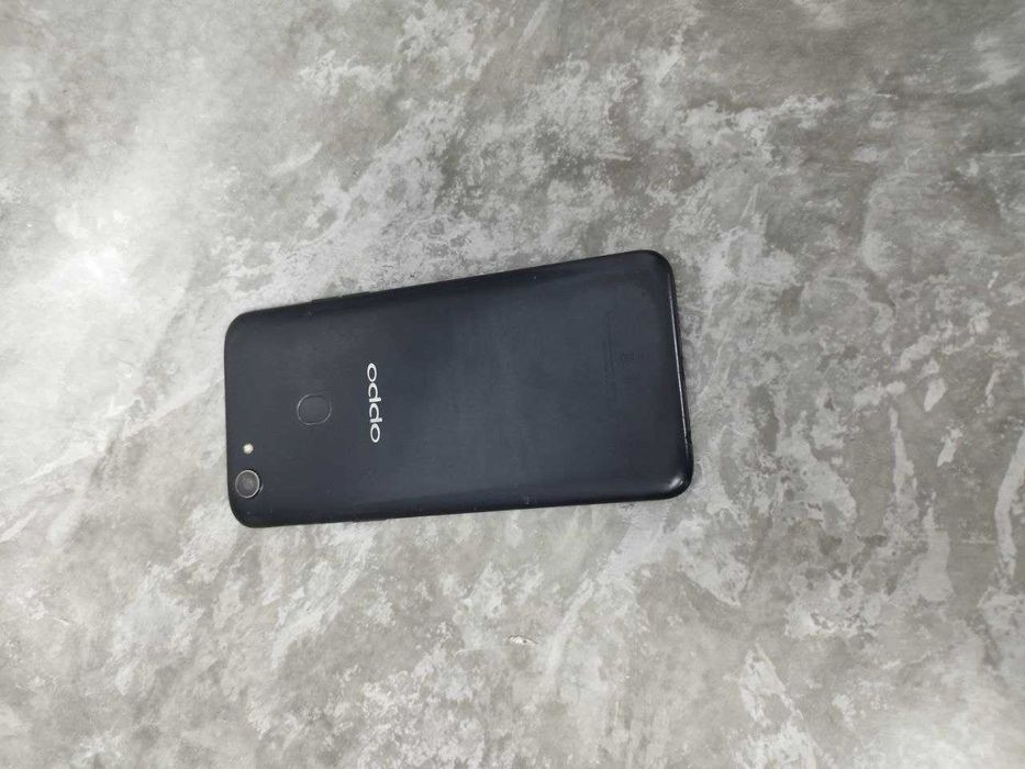 Oppo F5 Youth 32 гб (758998 г. Кокшетау, ул. Абая 128, 21)