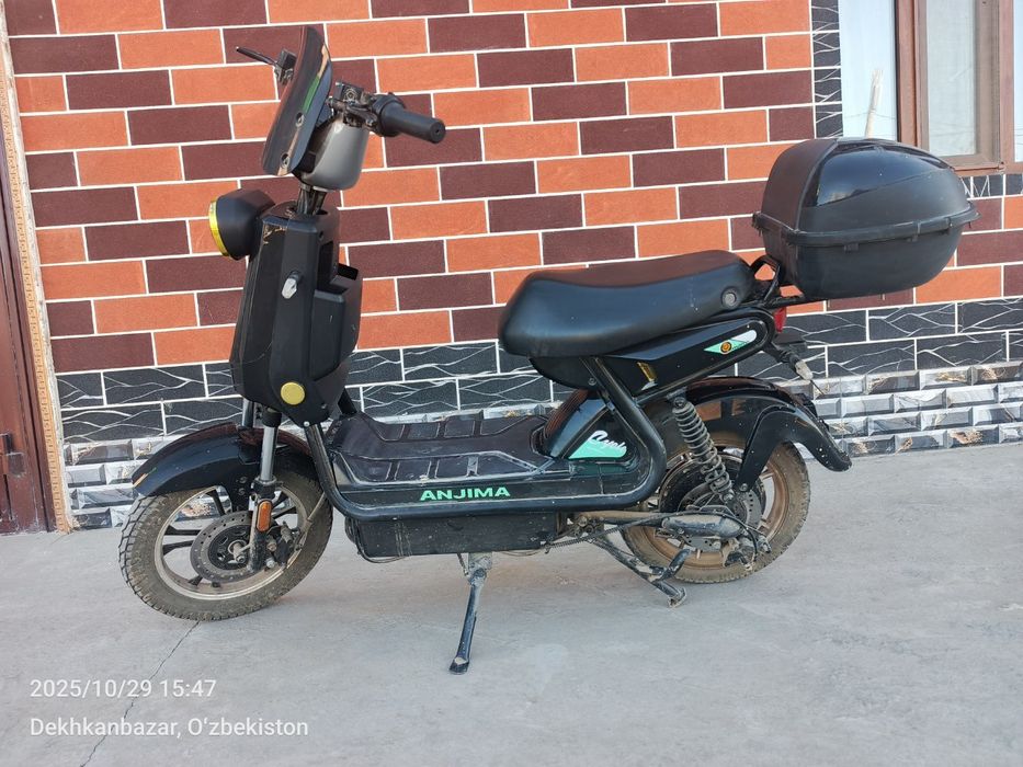 Скутер сотилади б/у