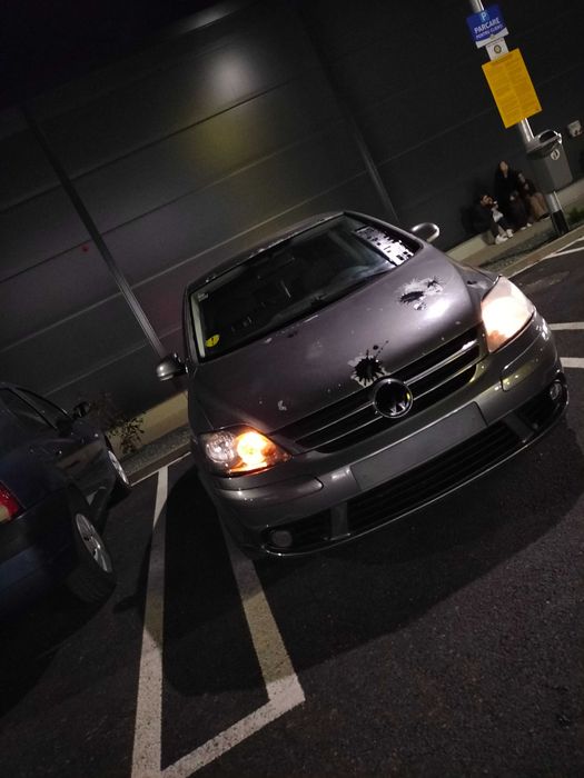 Vând/variante golf V plus