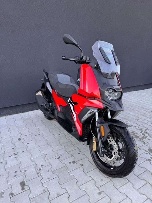 BMW C400X
