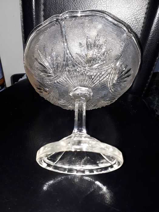 Кристална купа за ядки